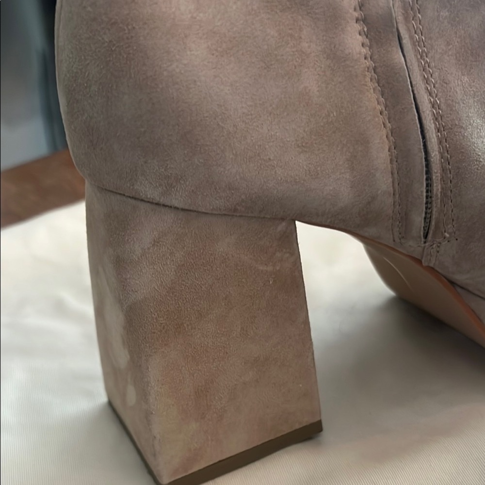 Dolce Vita Women's Ulyses Platform Suede Boot - 8.5 NWOB - Picture 9 of 11